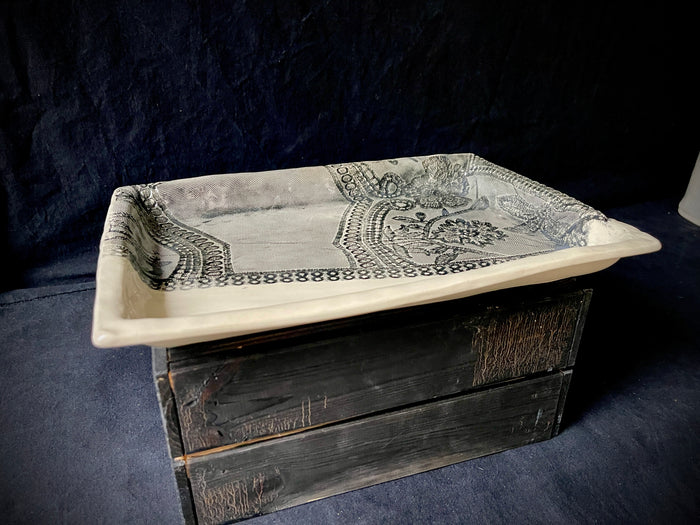 JRN Pottery - Mesh Dress Dish