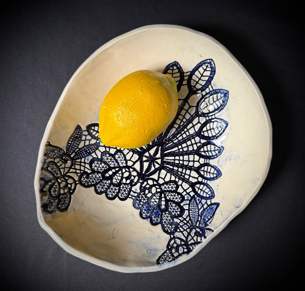 Blue Neck Fringe Bowl