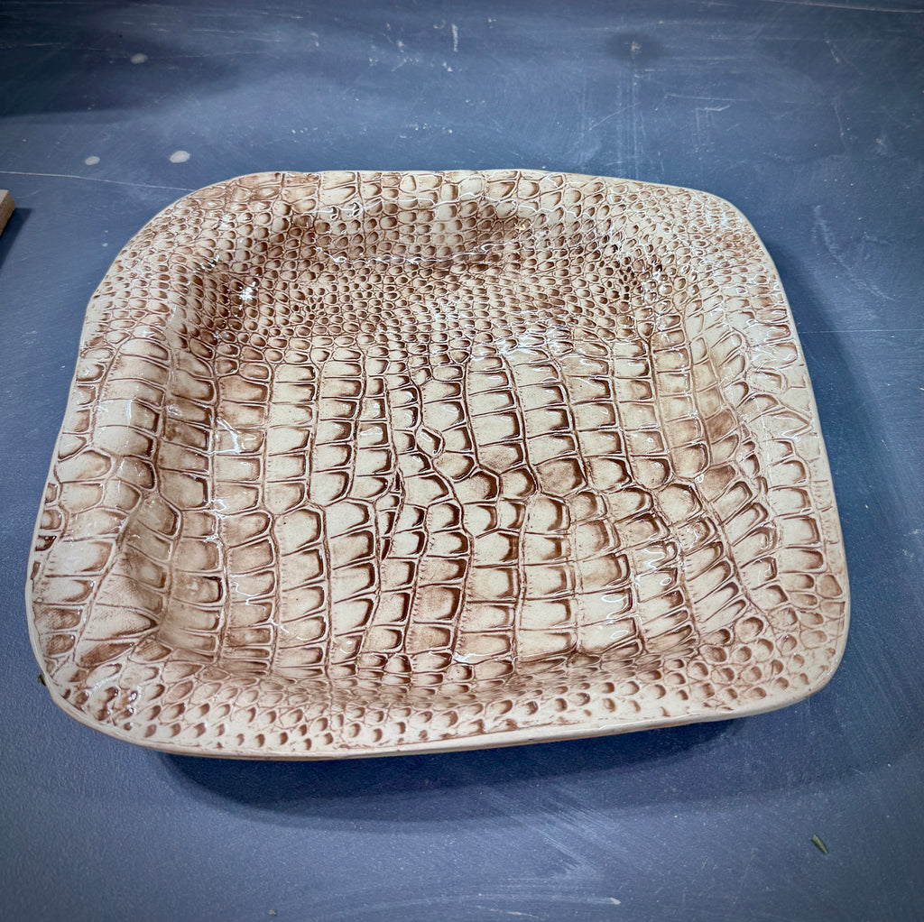 Alligator Bowl