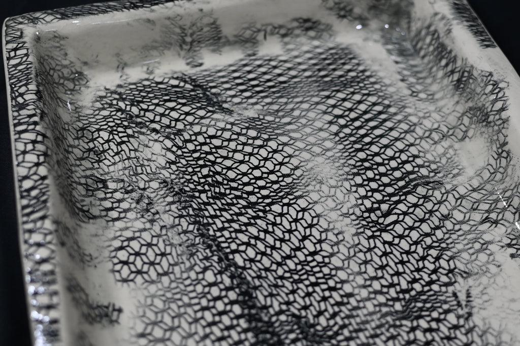 Black Mesh Dish Platter