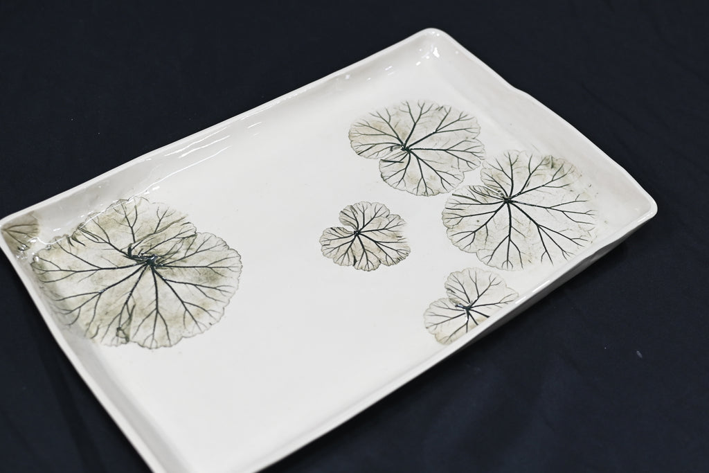 Geranium Leaf Tray Platter