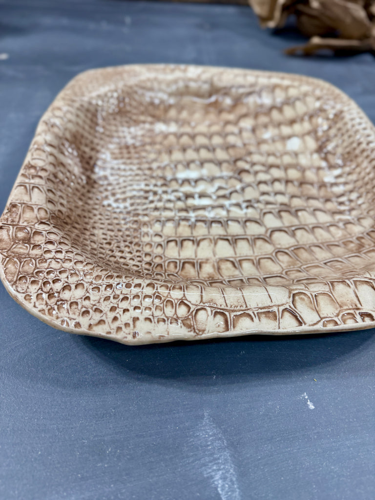 Alligator Bowl