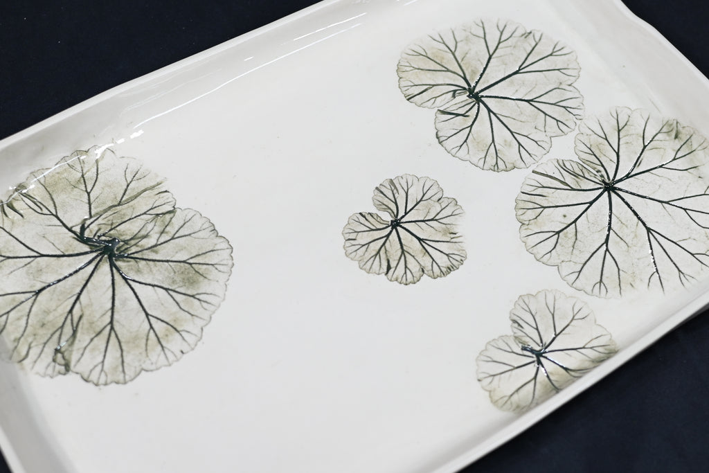 Geranium Leaf Tray Platter