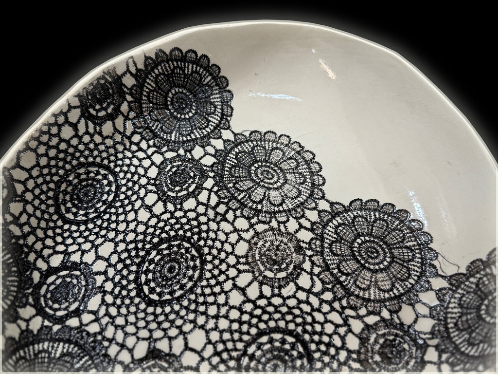 Lacey Circles Bowl